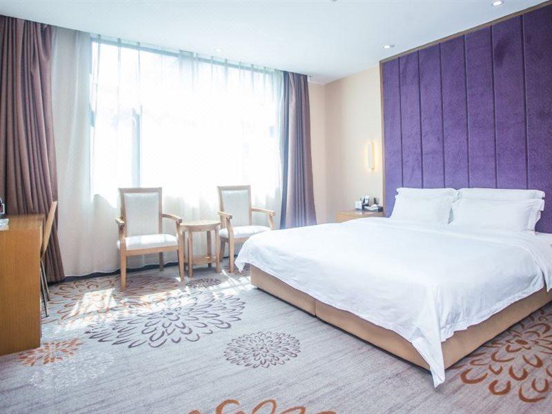Lavande Hotel Tianhe Gangding Subway Station Branch Canton Esterno foto